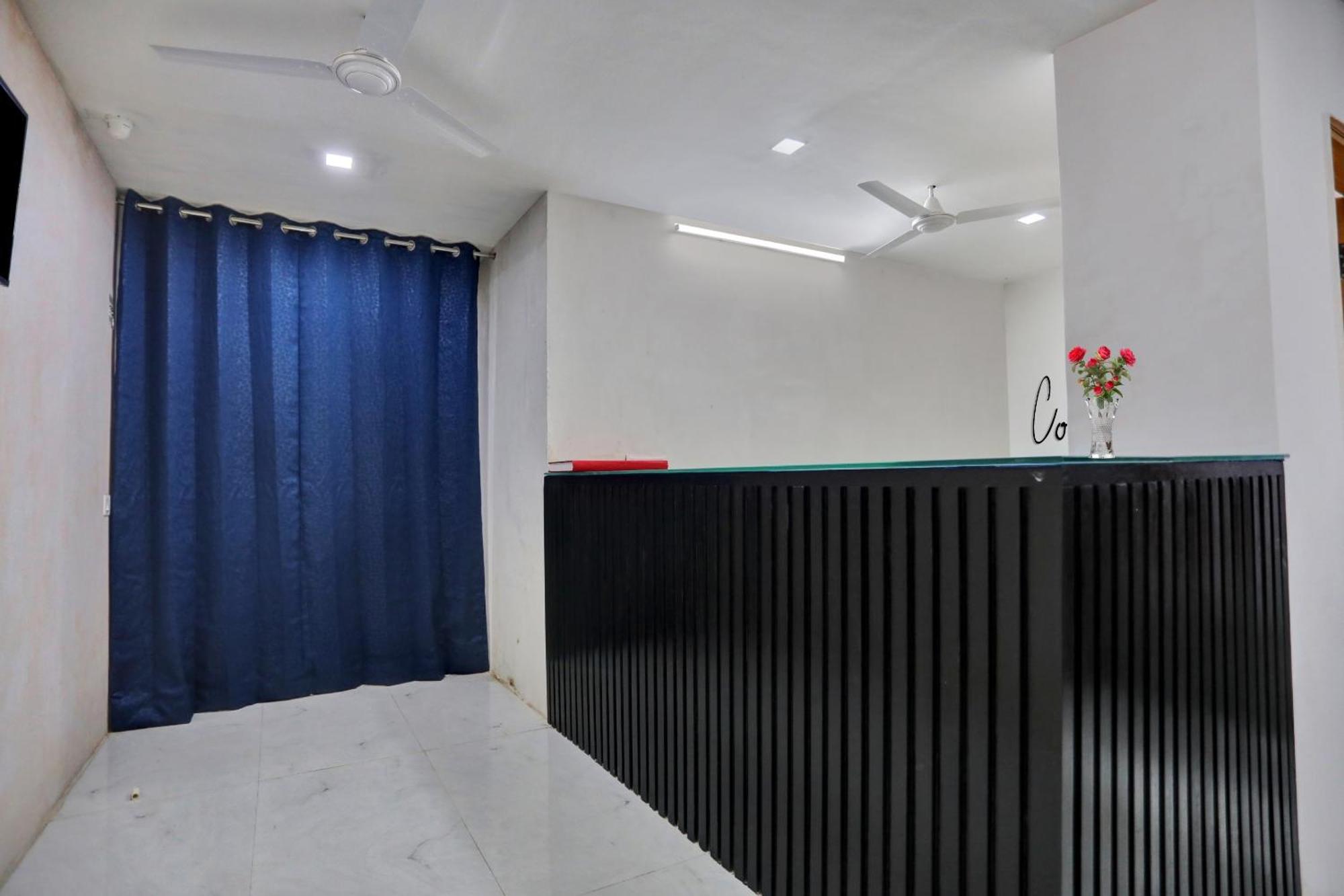 Super Townhouse The Arrow Near Lotus Temple Nova Deli Exterior foto