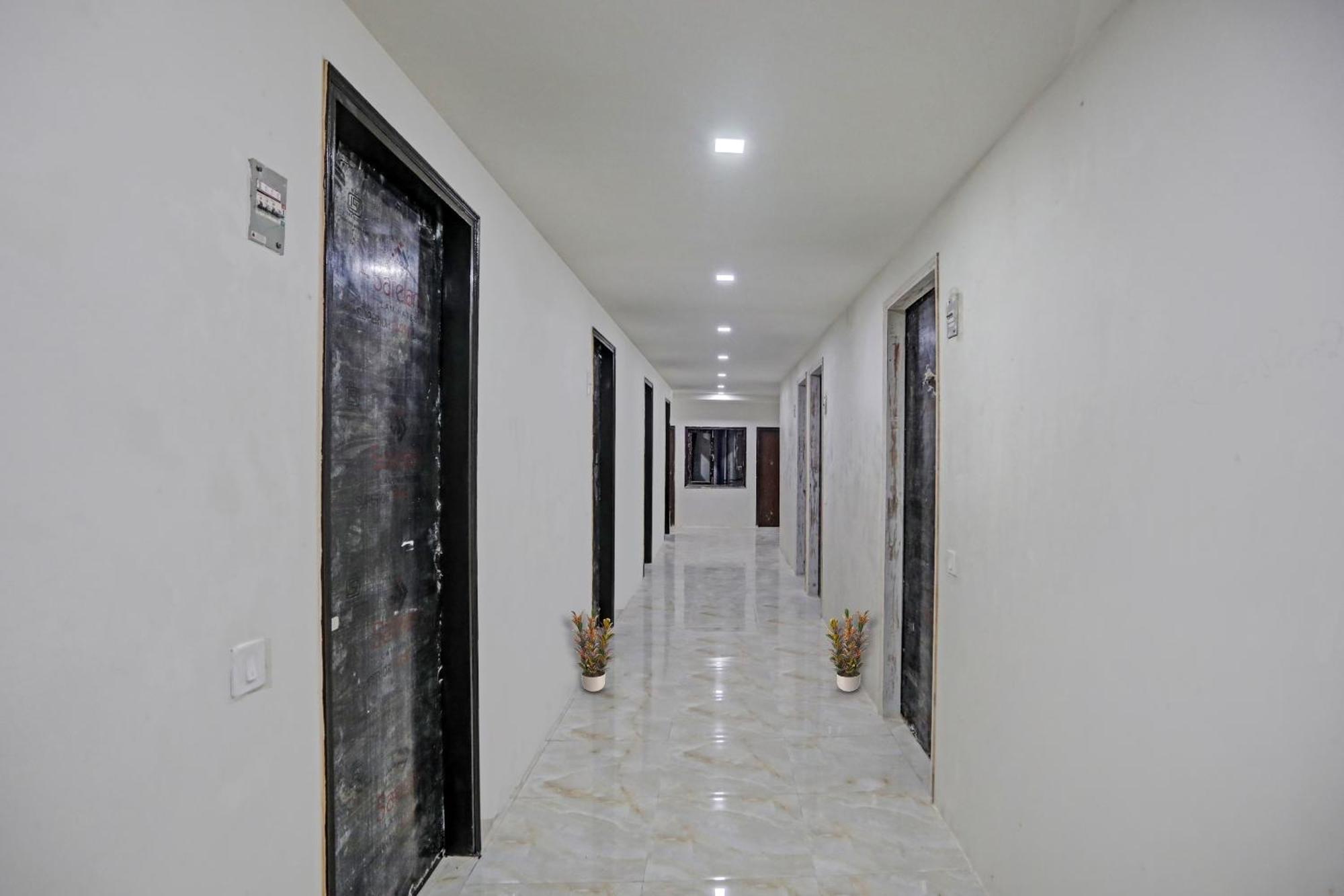 Super Townhouse The Arrow Near Lotus Temple Nova Deli Exterior foto